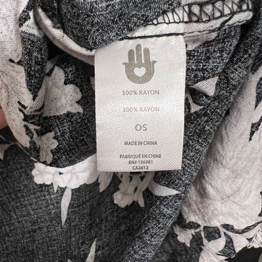 Spiritual Gangster Black Floral Maya Kimono - Picture 6 of 8